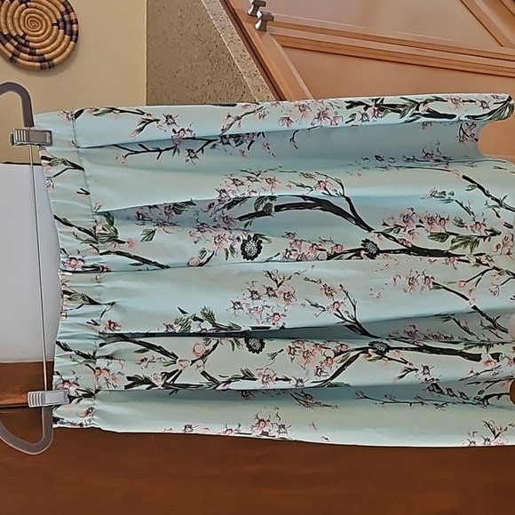 **Clearance** Vintage skirt - Picture 8 of 8